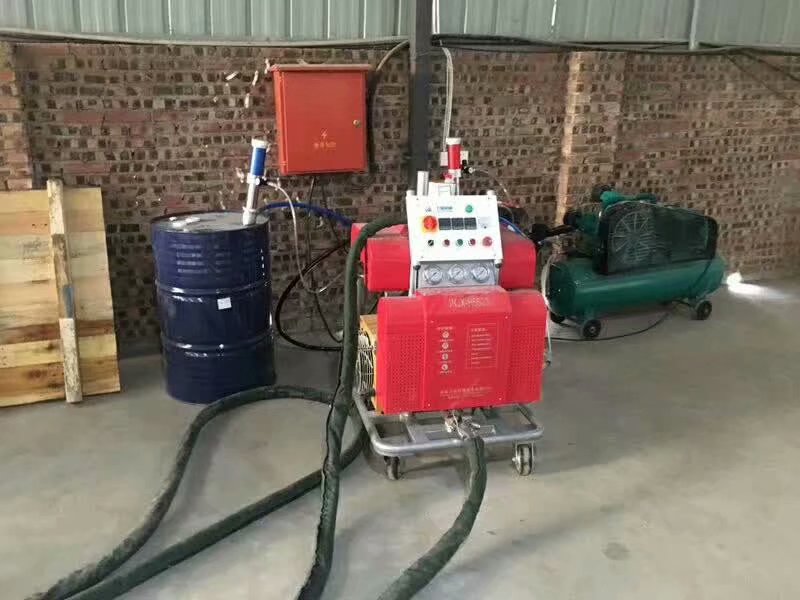 H5600型泡沫影视道具表面硬化喷涂聚脲设备